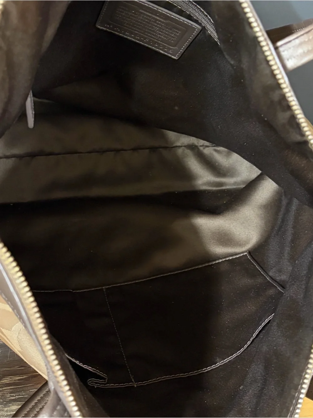 Coach Laura Signature Logo Tote Bag Purse Brown Khaki Zip Closure